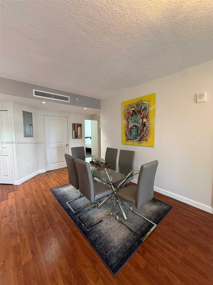 Small Image of 170 SOUTH EAST 14TH ST #1105, Miami Number 7