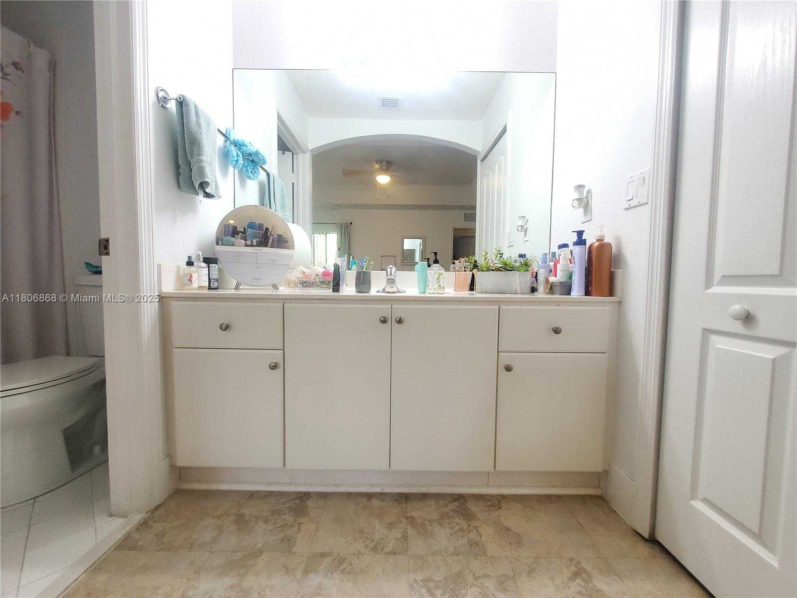Small Image of 22631 SOUTH WEST 88TH PL #11-18, Cutler Bay Number 10