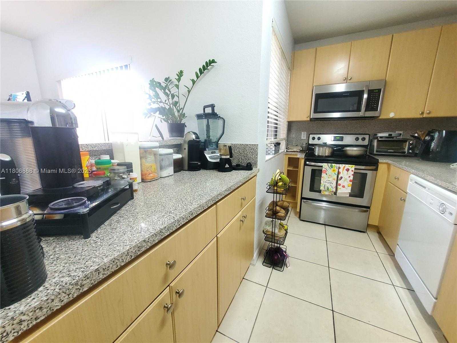 Small Image of 22631 SOUTH WEST 88TH PL #11-18, Cutler Bay Number 4