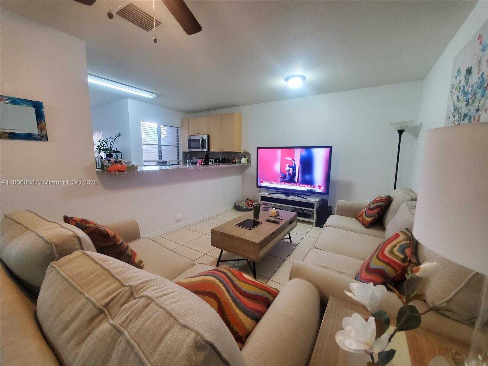 Small Image of 22631 SOUTH WEST 88TH PL #11-18, Cutler Bay Number 5