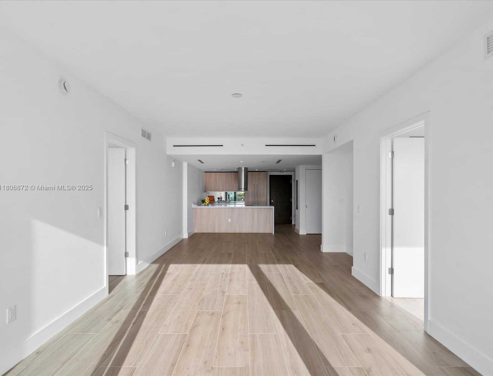 Small Image of 9901 WEST BAY HARBOR DR #605, Bay Harbor Islands Number 11