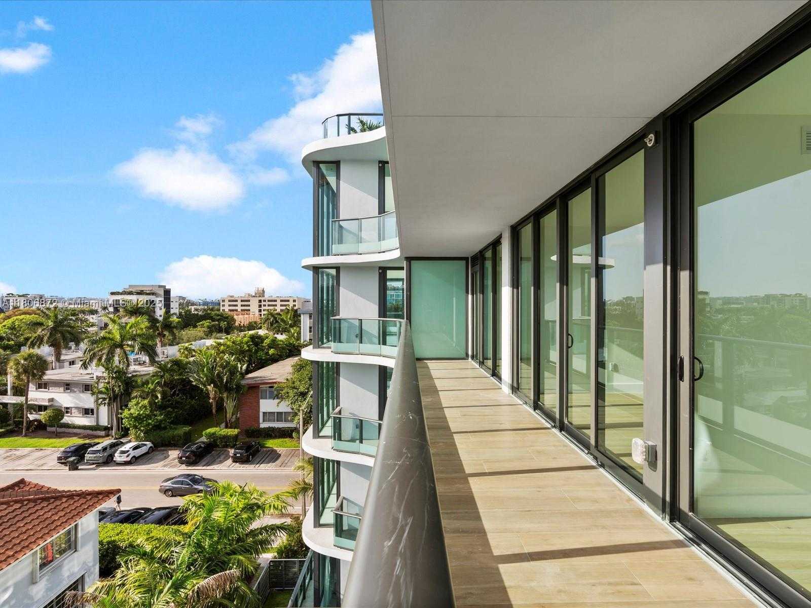 Small Image of 9901 WEST BAY HARBOR DR #605, Bay Harbor Islands Number 44