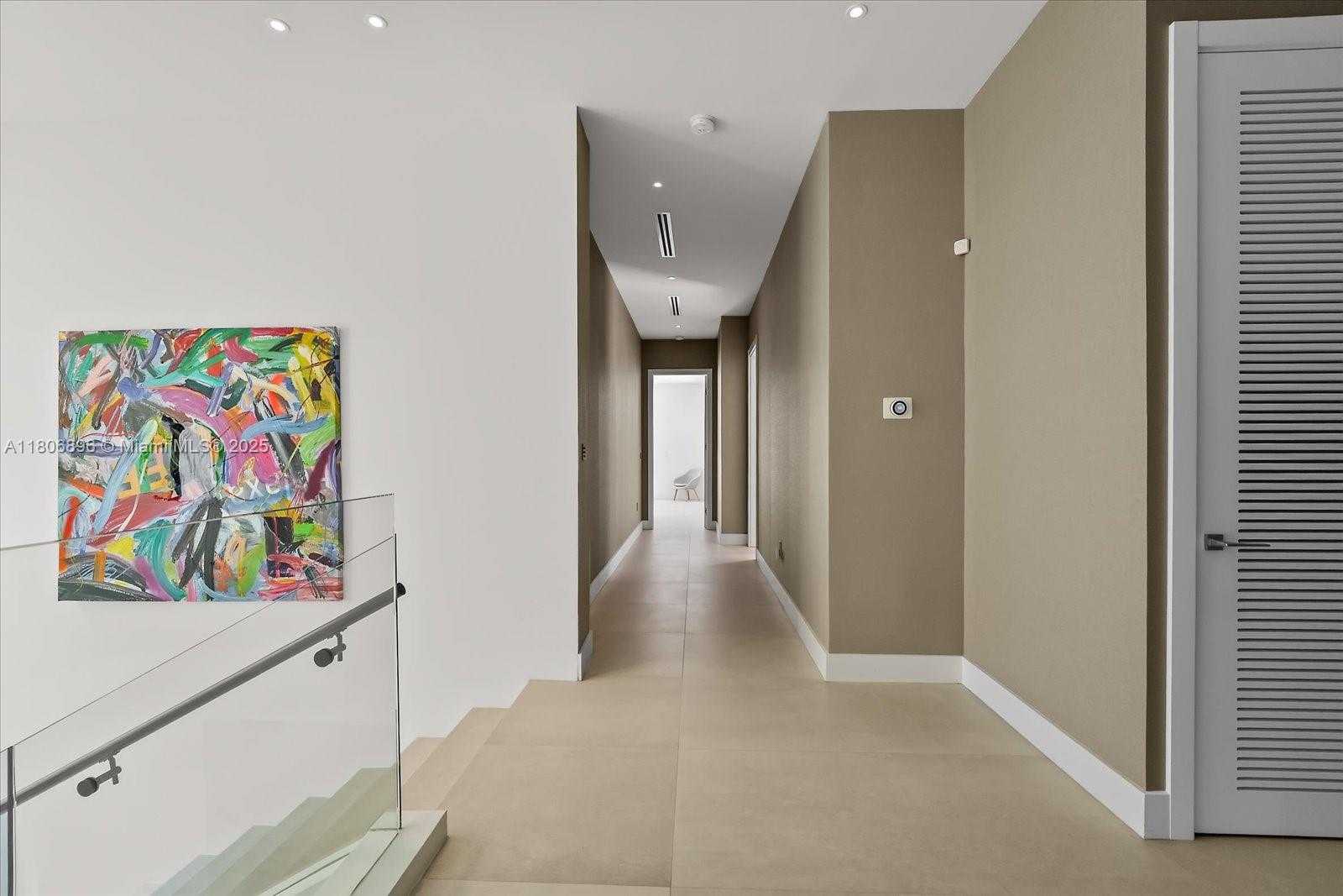 Small Image of 715 NORTH EAST 77TH ST, Miami Number 14