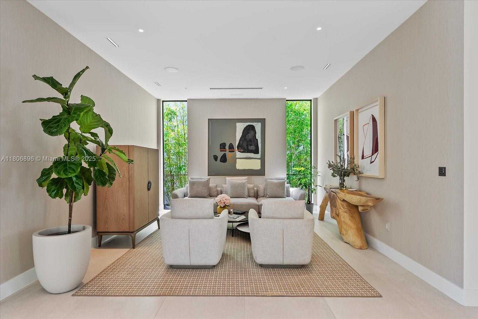 Small Image of 715 NORTH EAST 77TH ST, Miami Number 7