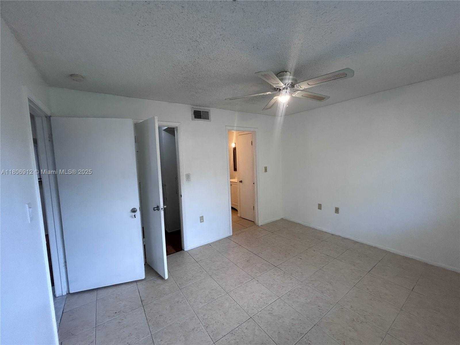Small Image of 10581 SOUTH WEST 155TH CT #1224, Miami Number 3