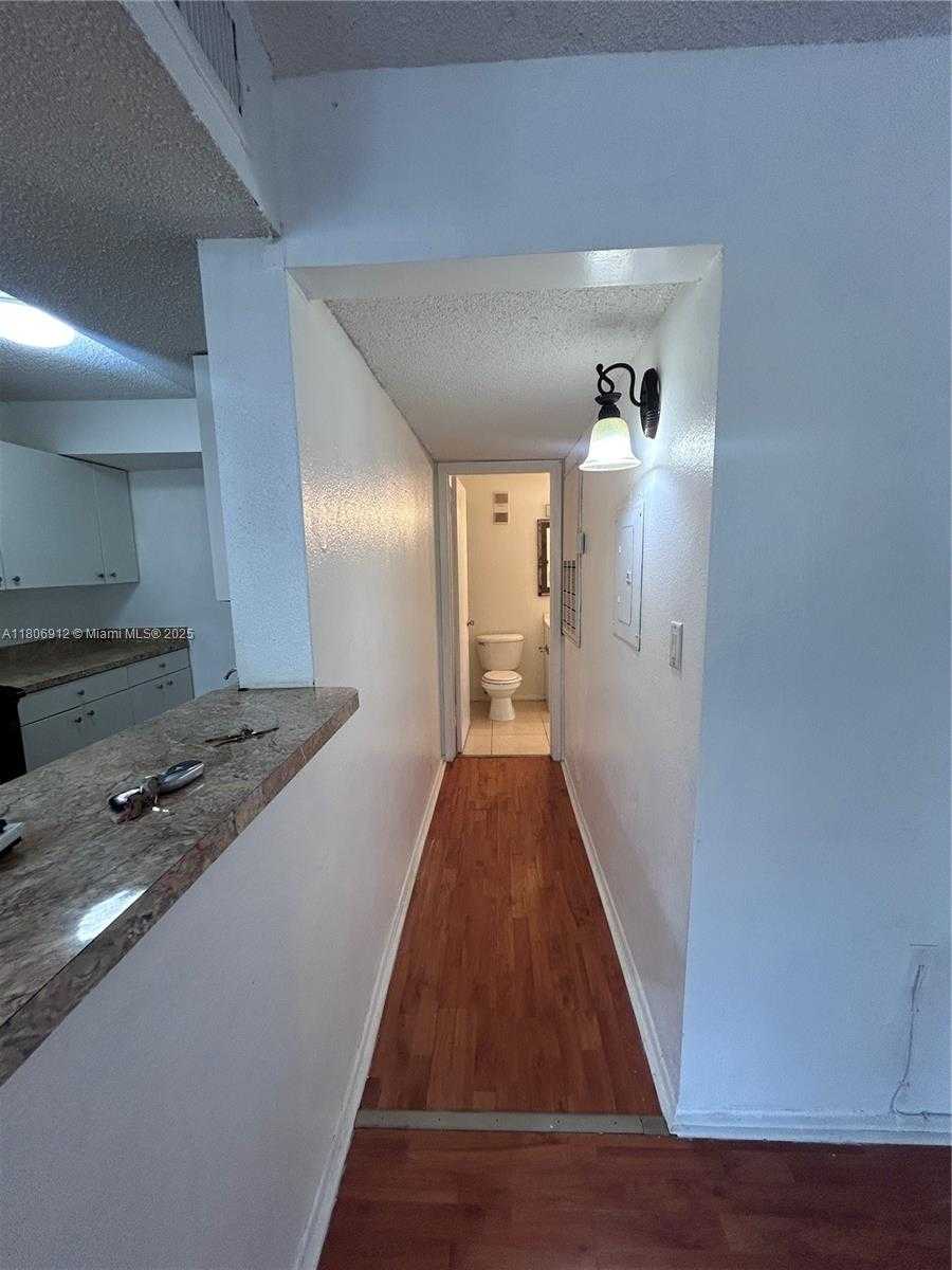 Small Image of 10581 SOUTH WEST 155TH CT #1224, Miami Number 6