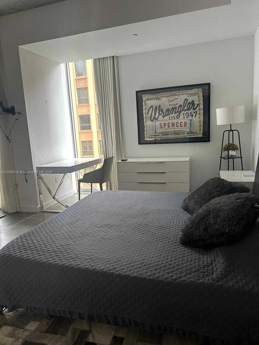 Small Image of 151 SOUTH EAST 1ST ST #903, Miami Number 7
