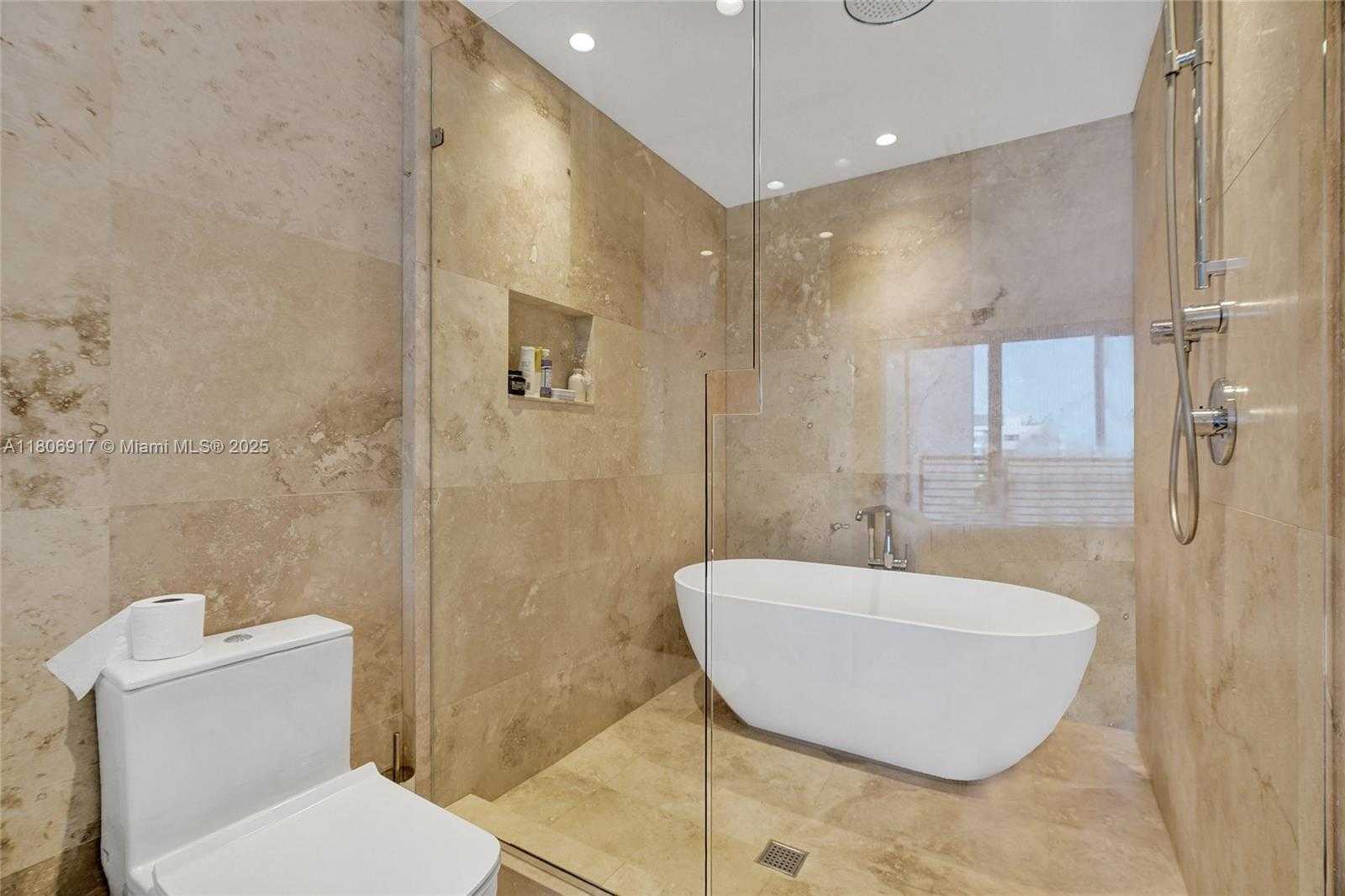 Small Image of 1445 16TH ST #404, Miami Beach Number 14