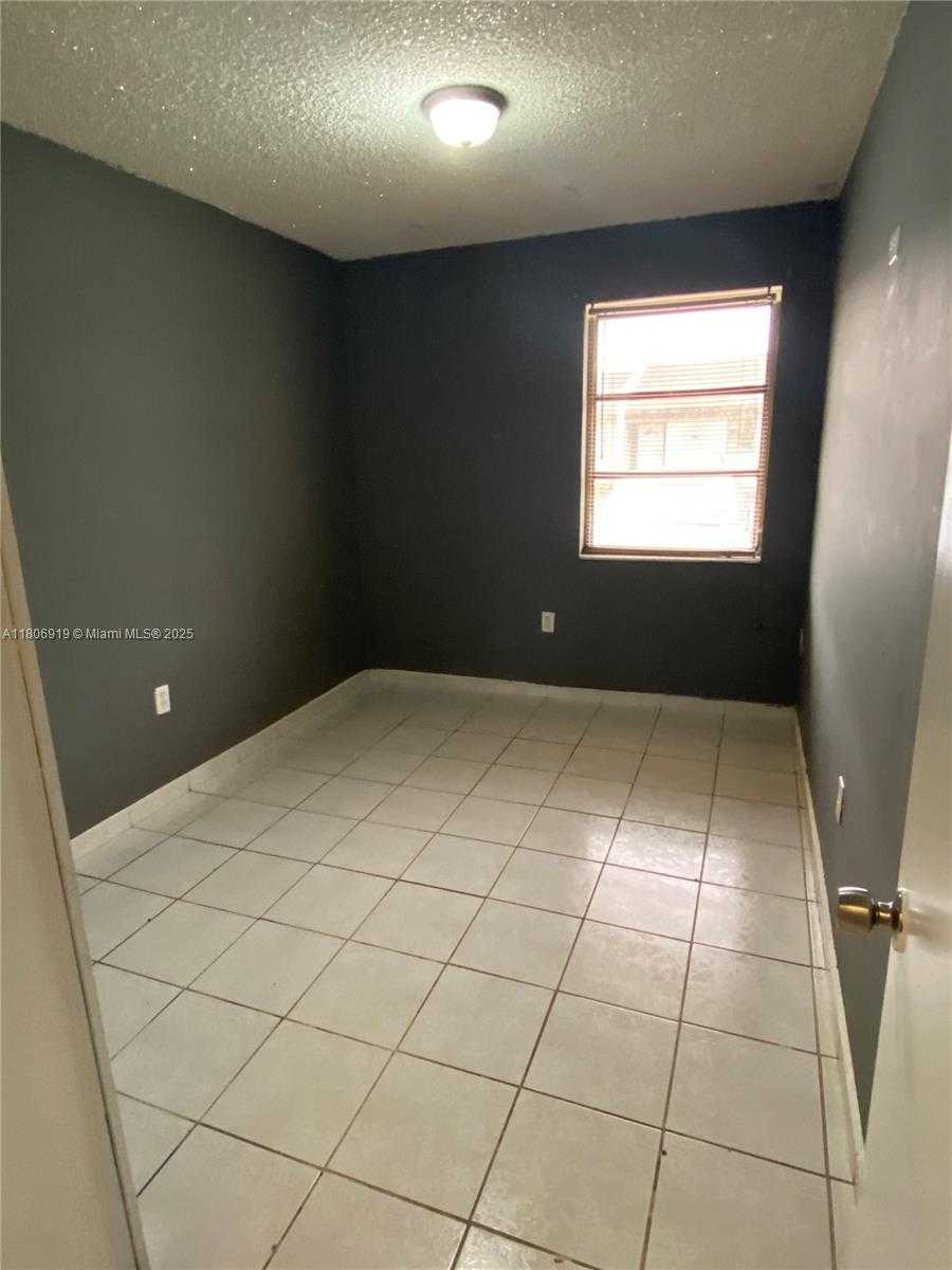 Small Image of 13759 SOUTH WEST 49TH ST, Miami Number 13