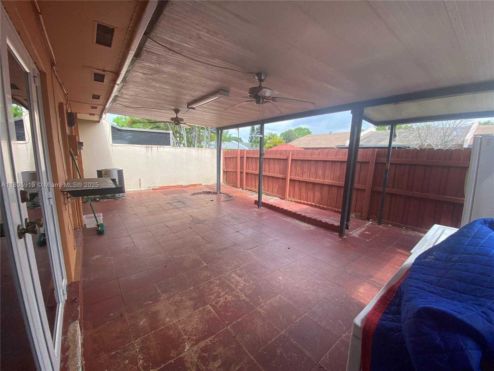 Small Image of 13759 SOUTH WEST 49TH ST, Miami Number 22