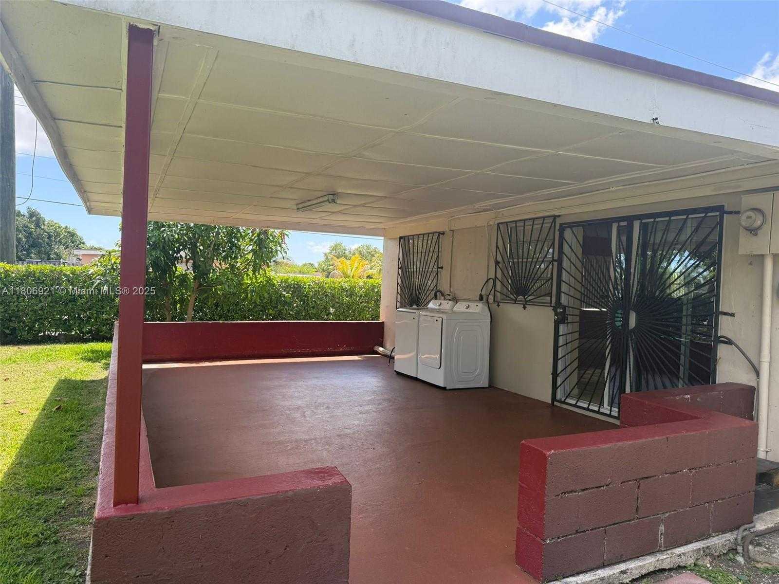 Small Image of 15201 SOUTH WEST 307TH RD #15201, Homestead Number 6