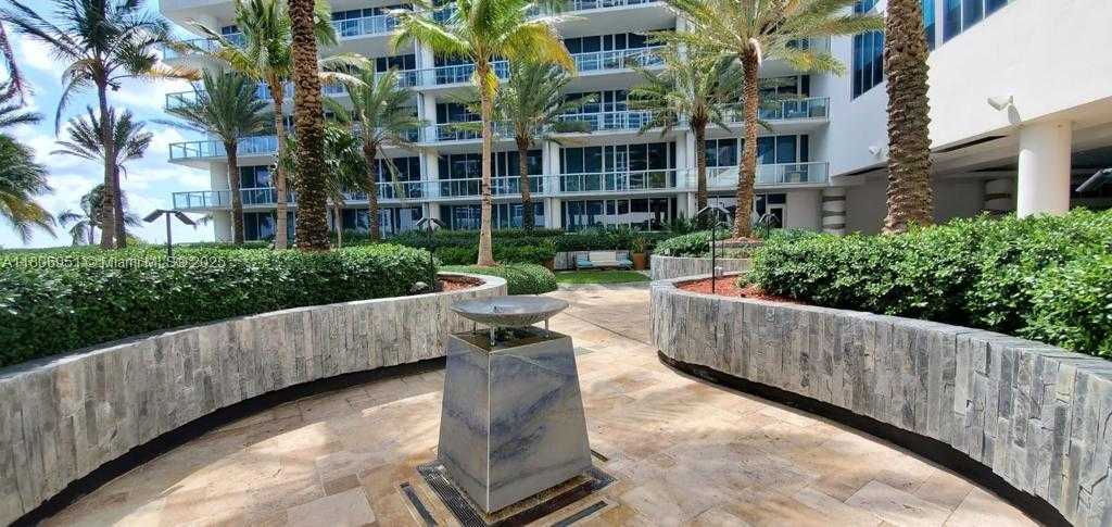 Small Image of 6801 COLLINS AVE #C1115, Miami Beach Number 23