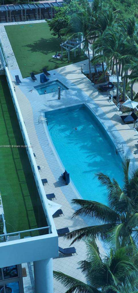 Small Image of 6801 COLLINS AVE #C1115, Miami Beach Number 30