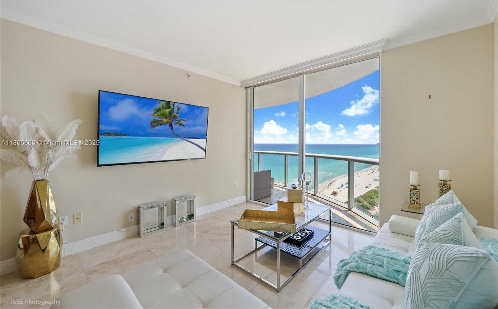 Small Image of 6365 COLLINS AVE #2206, Miami Beach Number 2