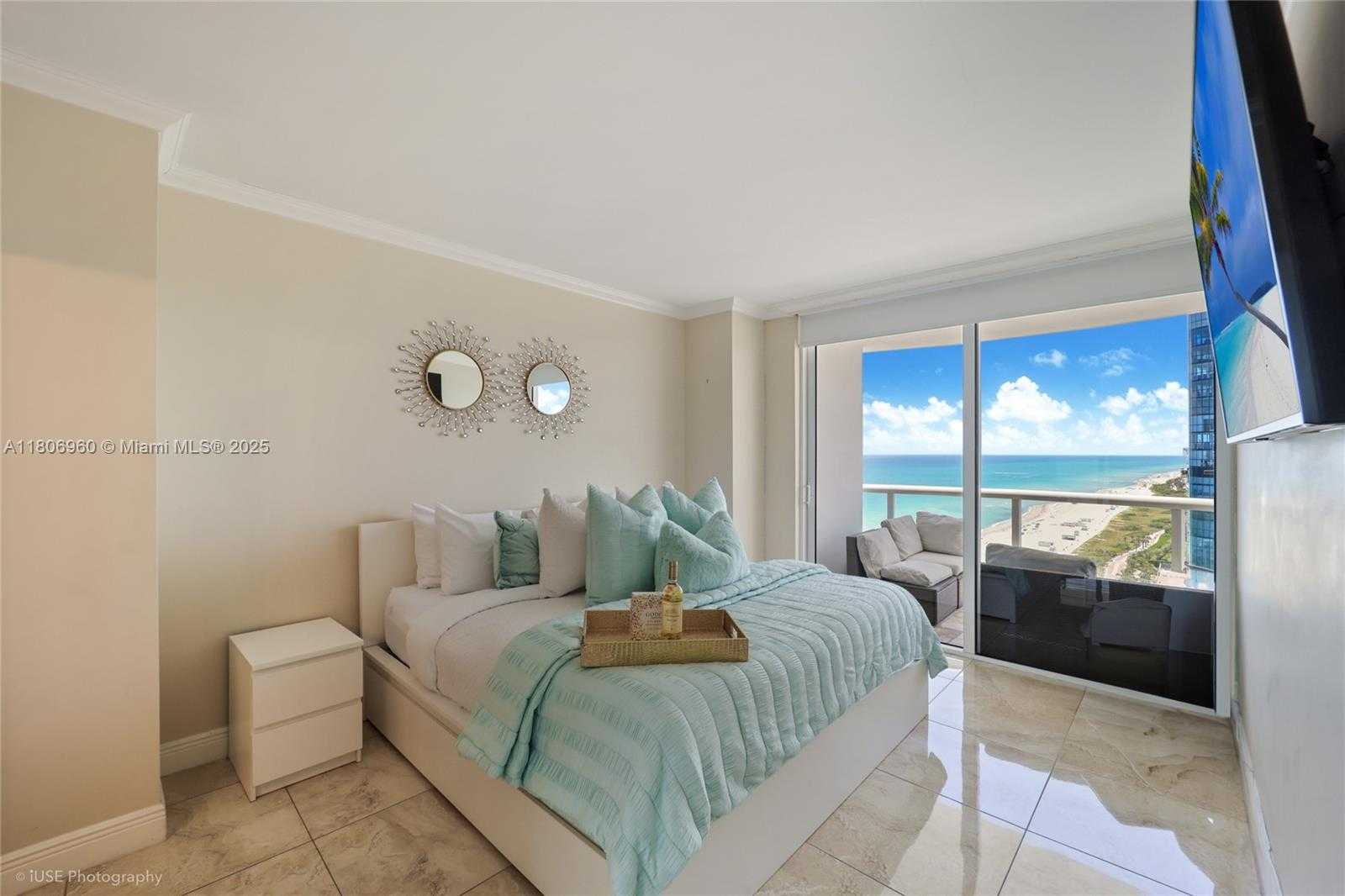 Small Image of 6365 COLLINS AVE #2206, Miami Beach Number 4
