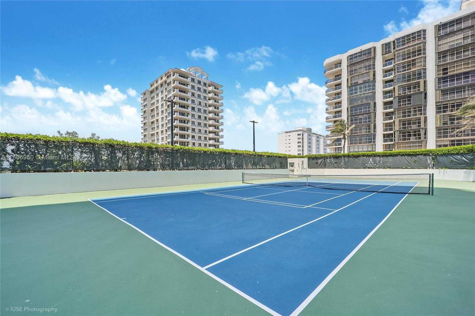 Small Image of 6365 COLLINS AVE #2206, Miami Beach Number 5