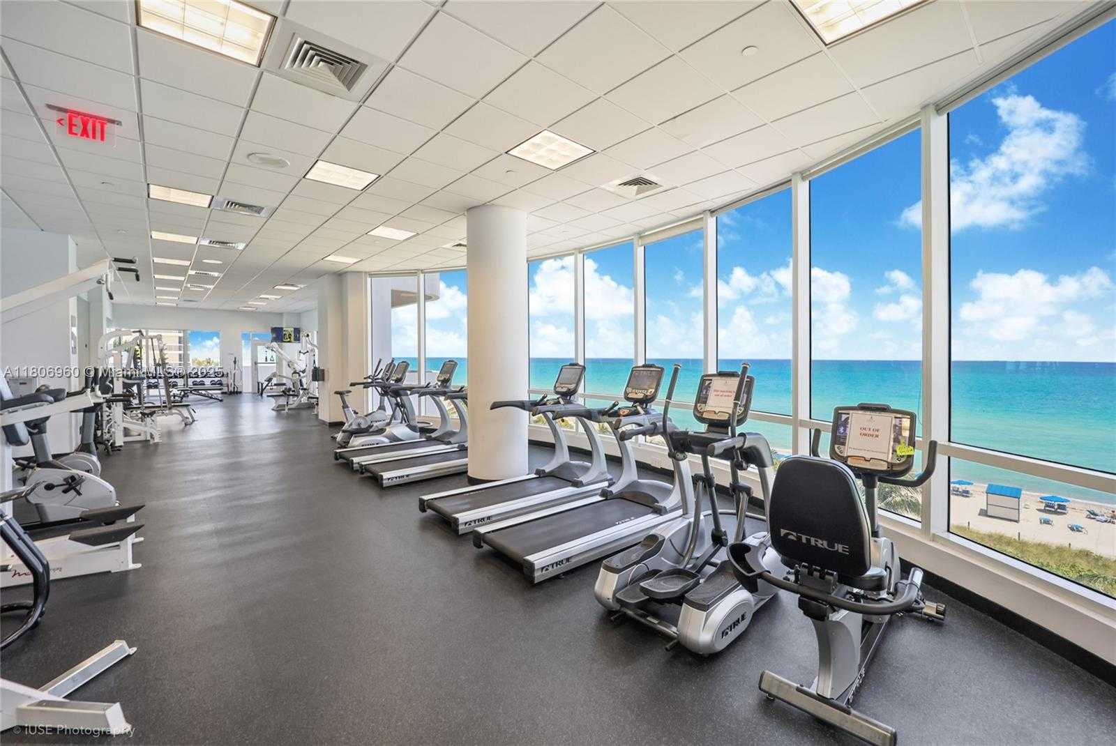 Small Image of 6365 COLLINS AVE #2206, Miami Beach Number 7