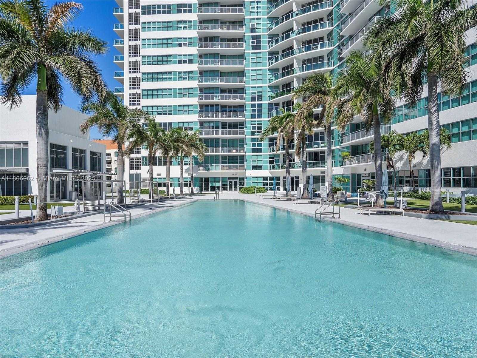Small Image of 3301 NORTH EAST 1ST AVE #L0305, Miami Number 6