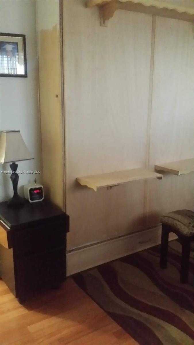 Small Image of 680 NORTH WEST 82ND PL #260, Miami Number 14