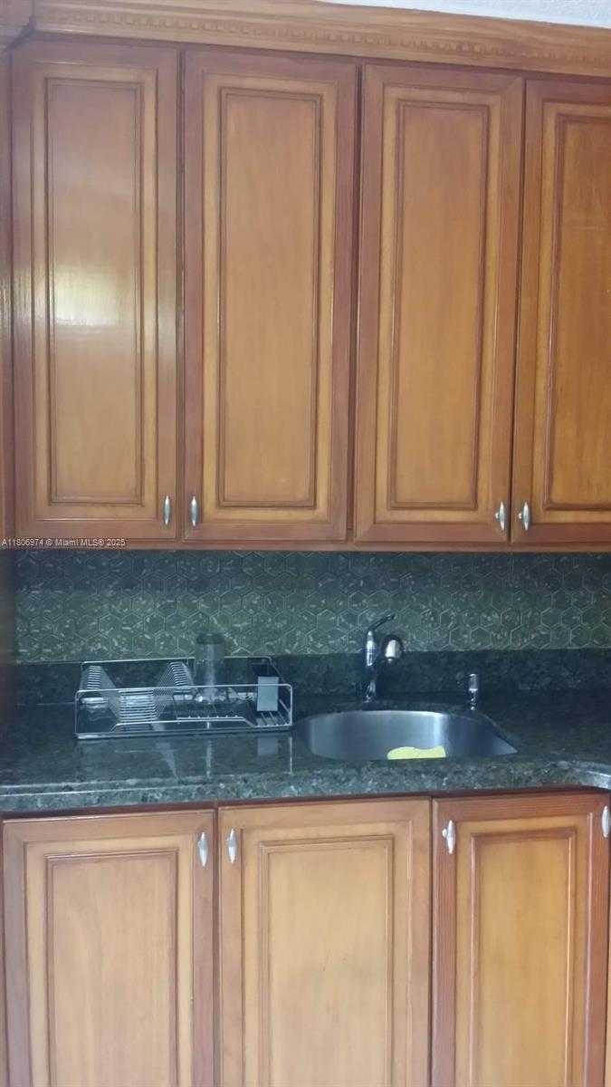Small Image of 680 NORTH WEST 82ND PL #260, Miami Number 5
