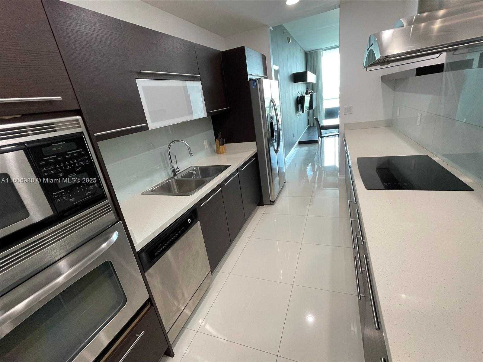 Small Image of 7928 EAST DR #805, North Bay Village Number 16