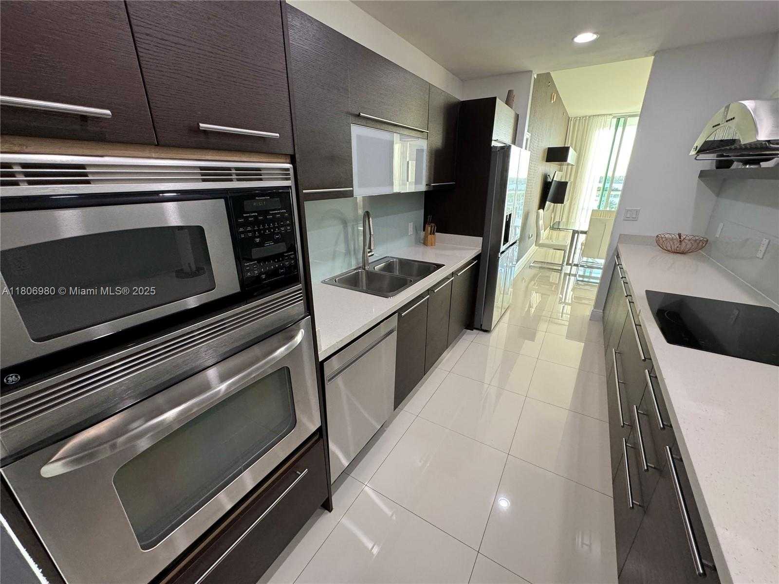 Small Image of 7928 EAST DR #805, North Bay Village Number 19