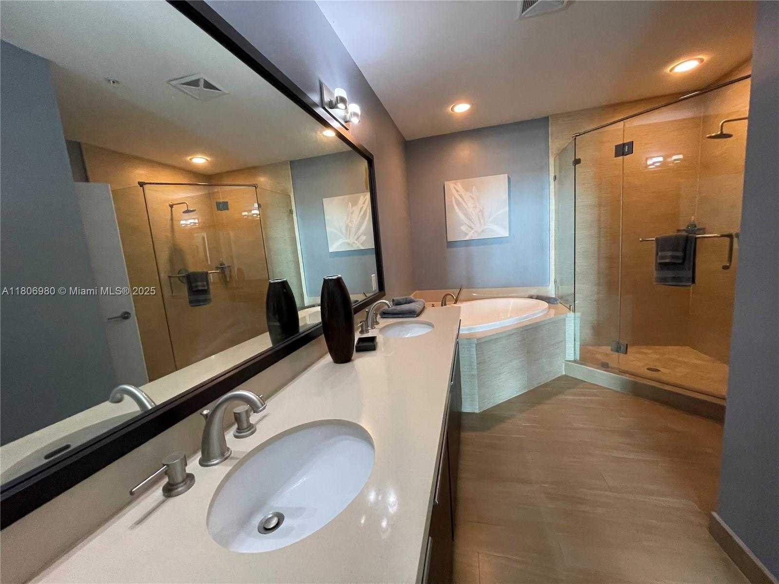 Small Image of 7928 EAST DR #805, North Bay Village Number 36