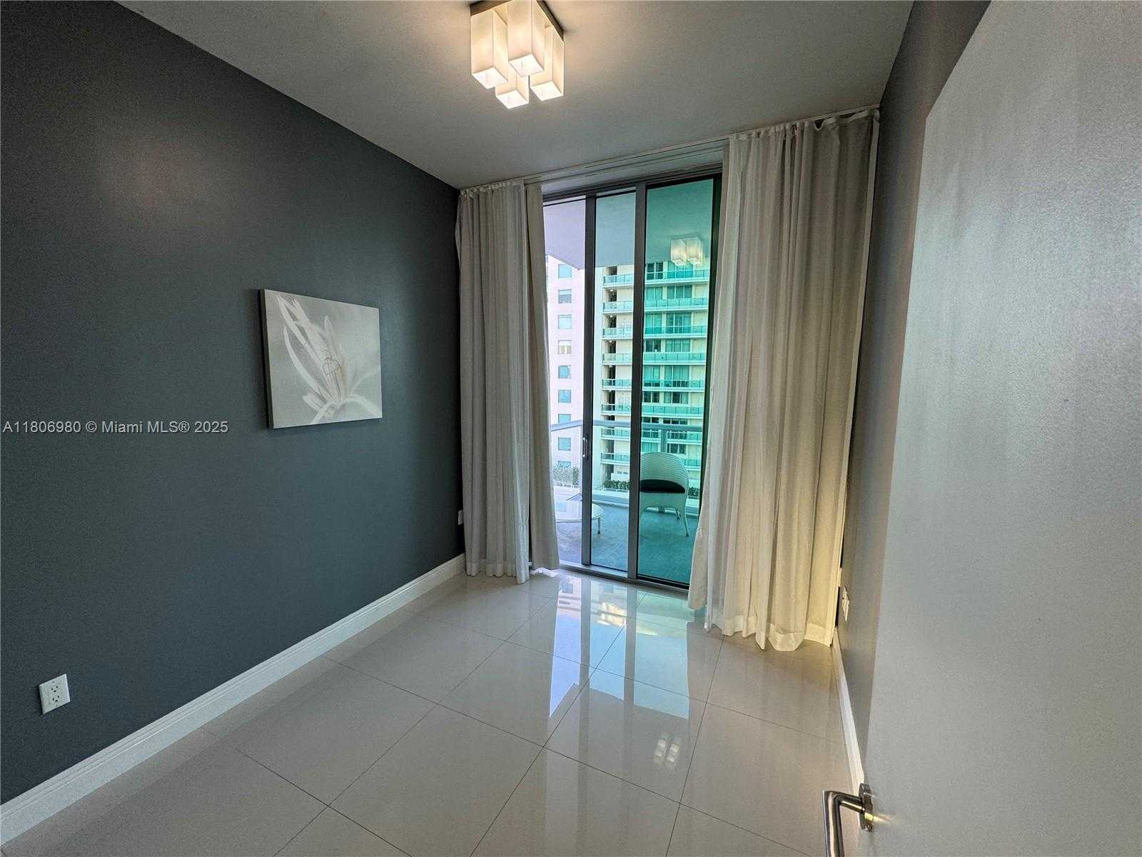 Small Image of 7928 EAST DR #805, North Bay Village Number 53