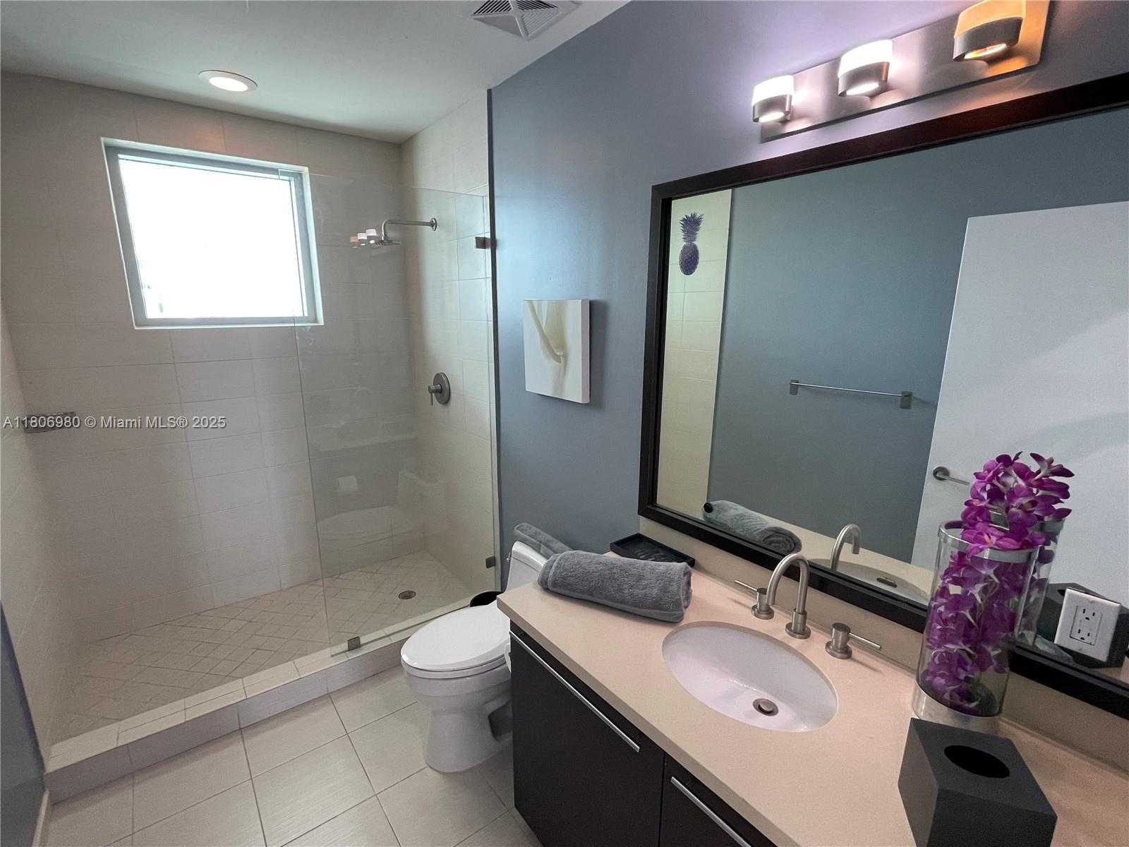 Small Image of 7928 EAST DR #805, North Bay Village Number 56