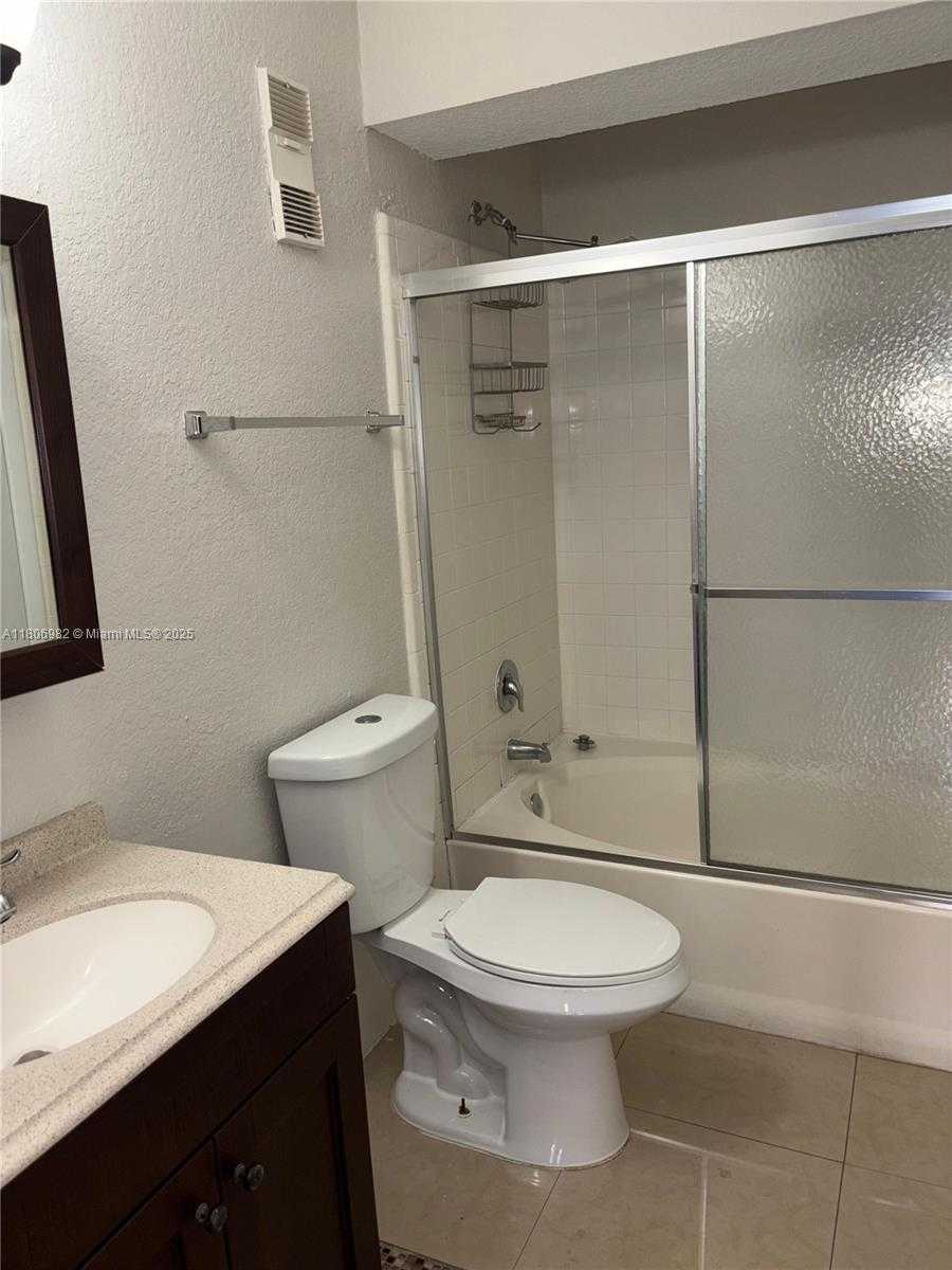 Small Image of 15591 SOUTH WEST 105TH TER #511, Miami Number 15