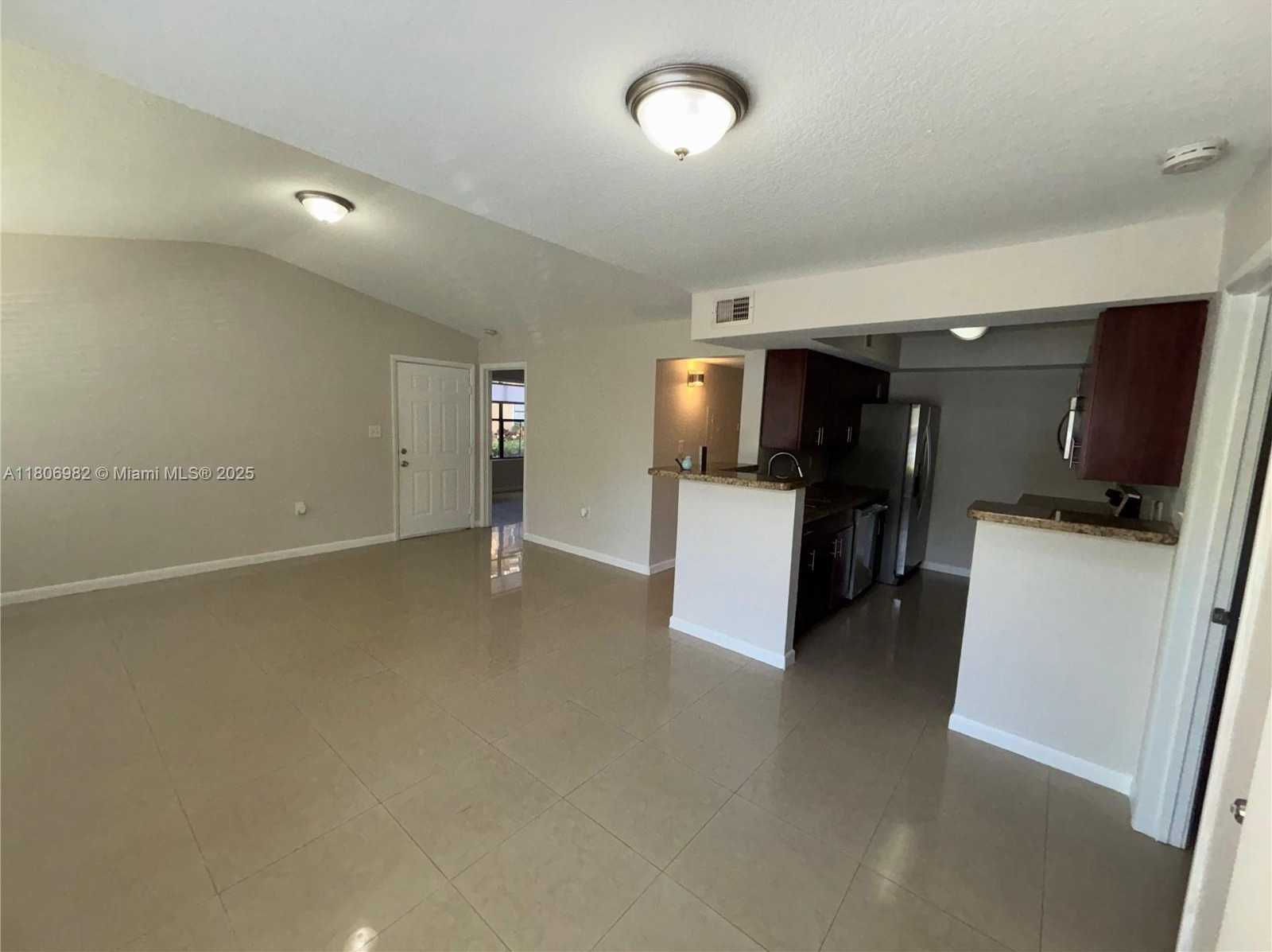 Small Image of 15591 SOUTH WEST 105TH TER #511, Miami Number 9