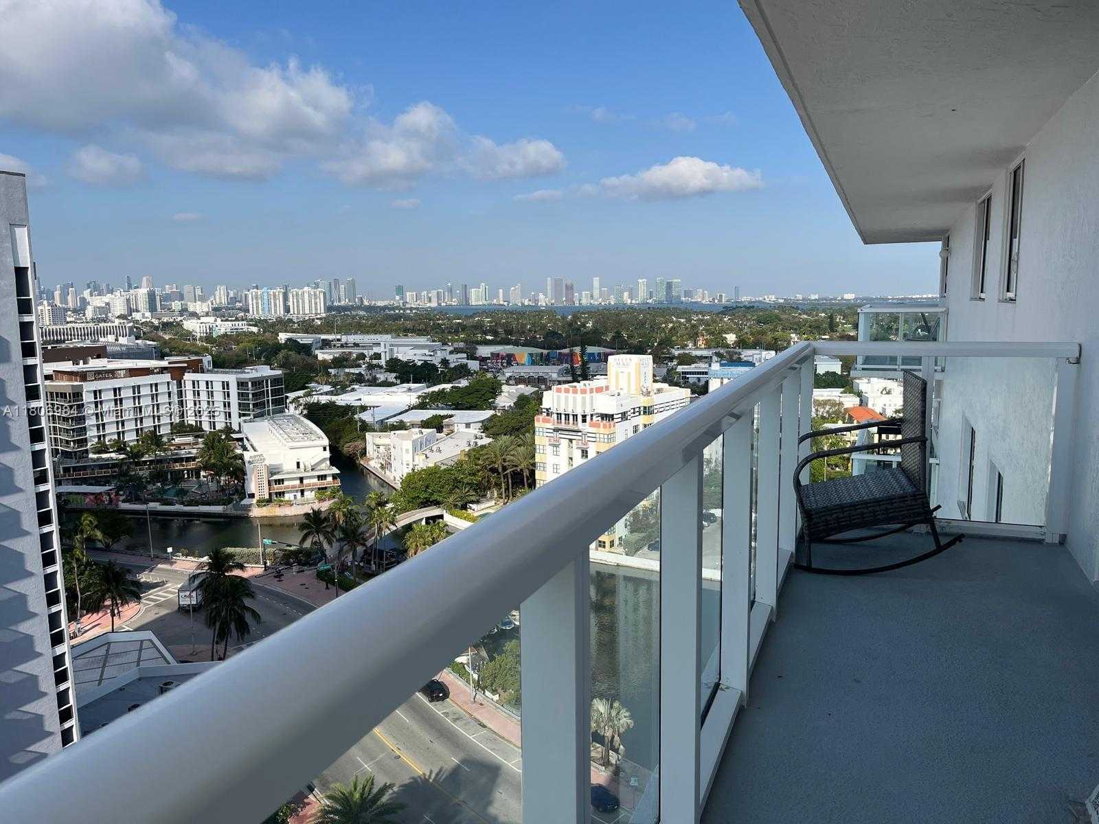 Small Image of 2457 COLLINS AVE #PH-5, Miami Beach Number 4