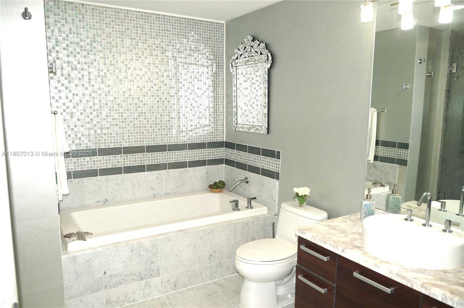 Small Image of 253 NORTH EAST 2ND ST #1602, Miami Number 25