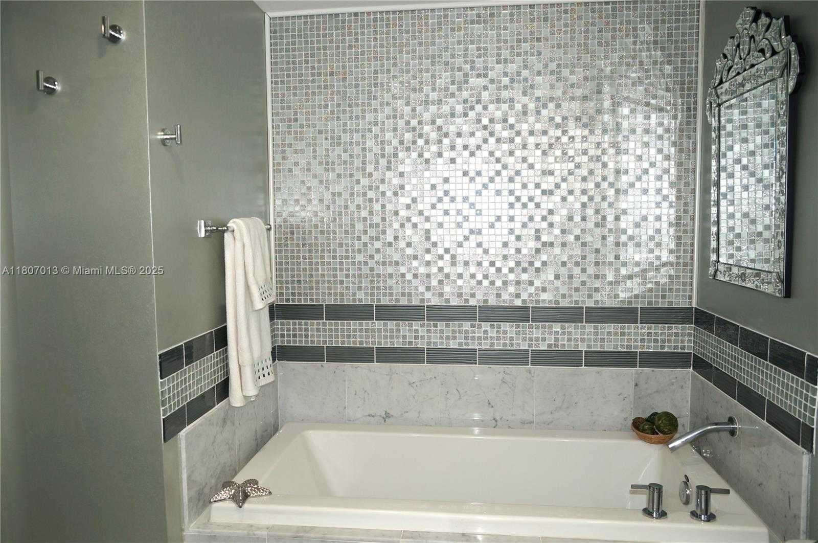 Small Image of 253 NORTH EAST 2ND ST #1602, Miami Number 26