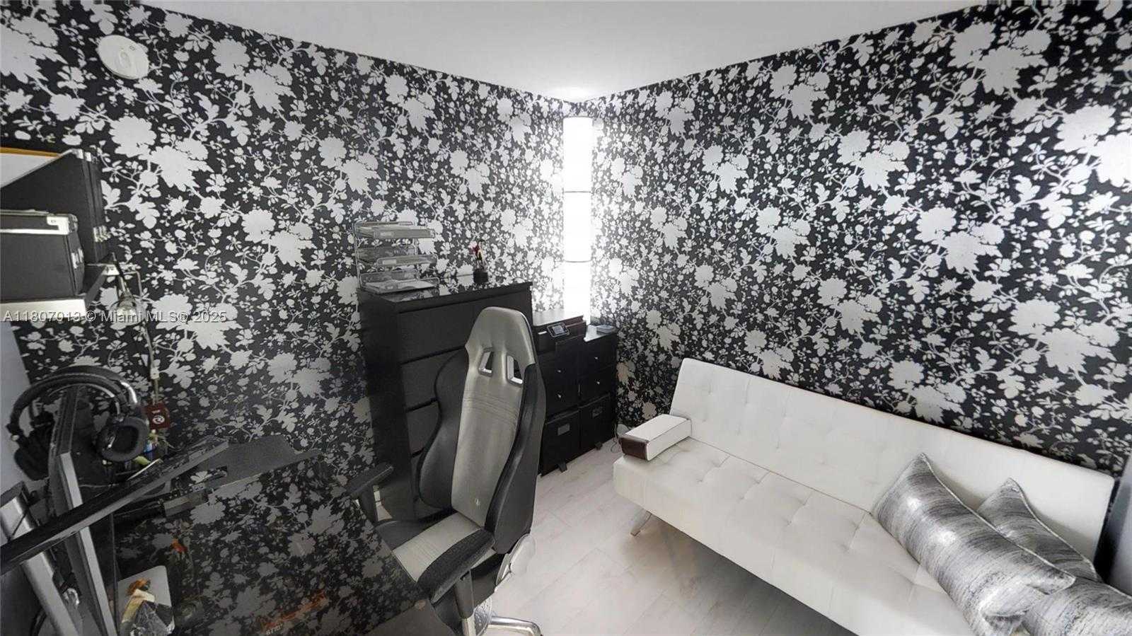Small Image of 253 NORTH EAST 2ND ST #1602, Miami Number 28