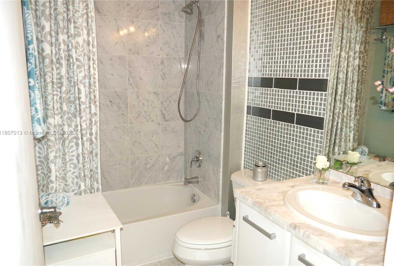 Small Image of 253 NORTH EAST 2ND ST #1602, Miami Number 29