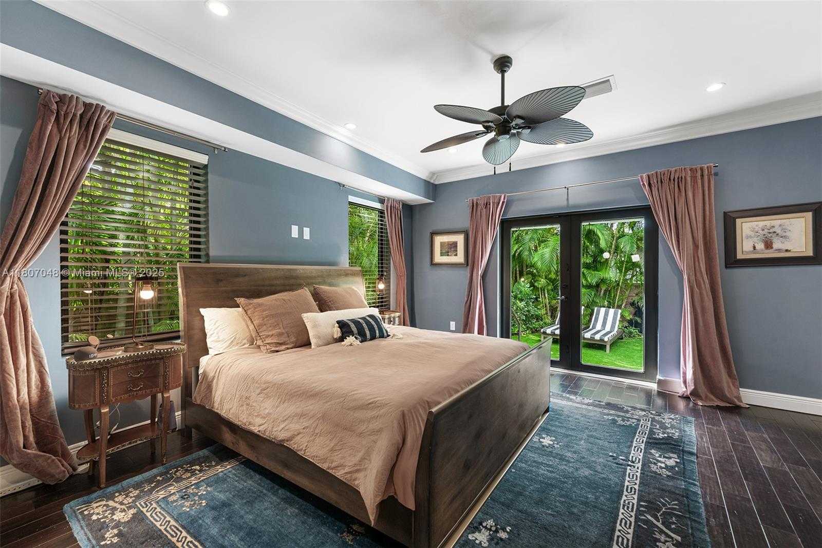 Small Image of 146 NORTH EAST 47TH ST, Miami Number 12