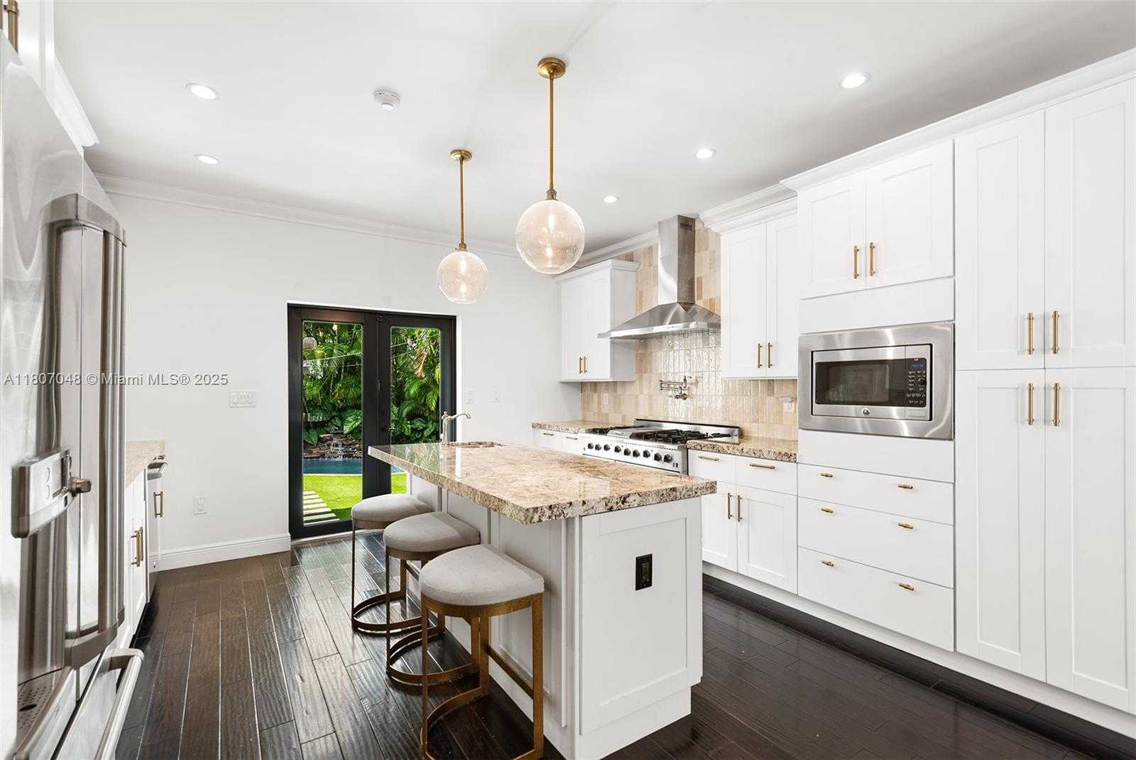 Small Image of 146 NORTH EAST 47TH ST, Miami Number 6