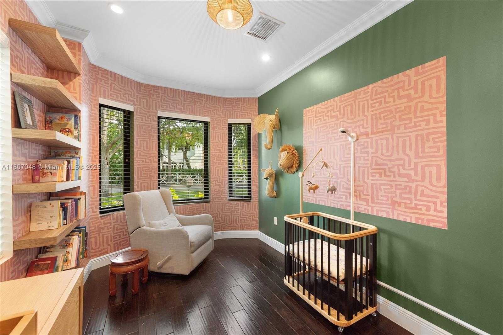 Small Image of 146 NORTH EAST 47TH ST, Miami Number 9