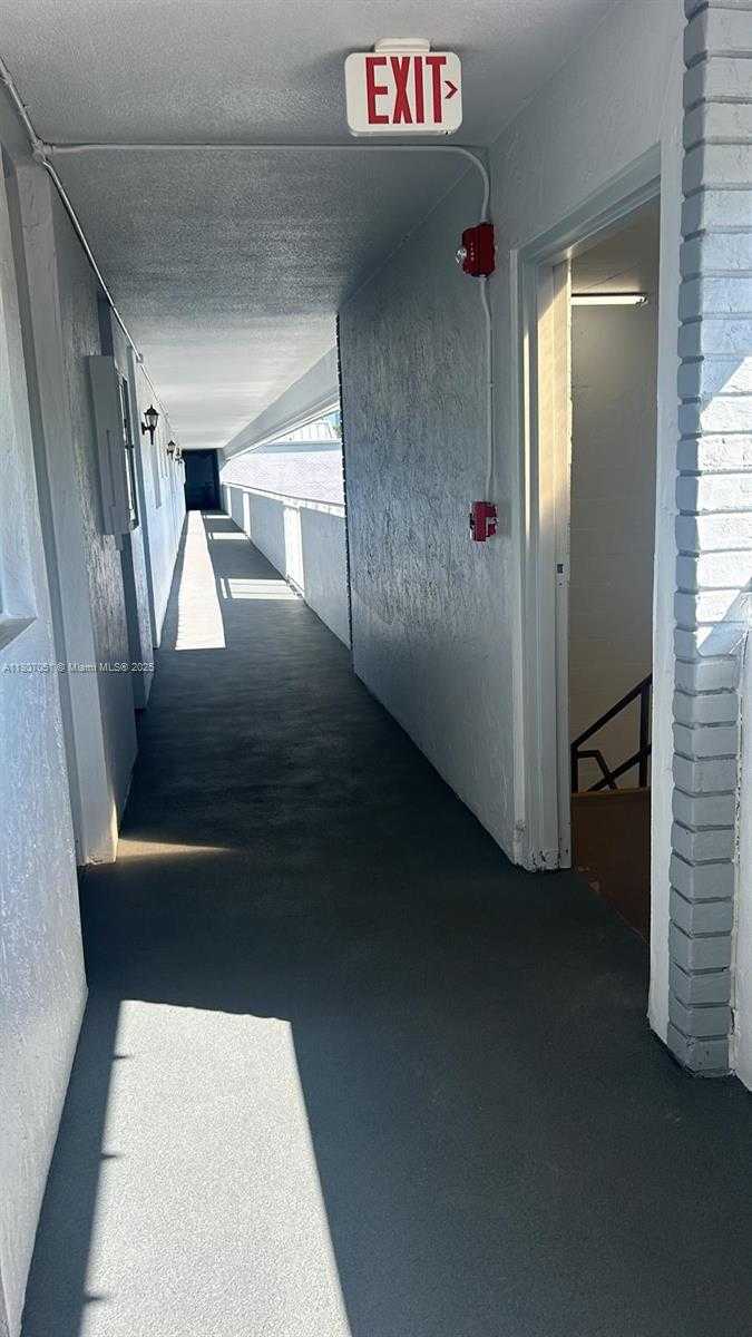 Small Image of 3725 NORTH EAST 169TH ST #400, North Miami Beach Number 10