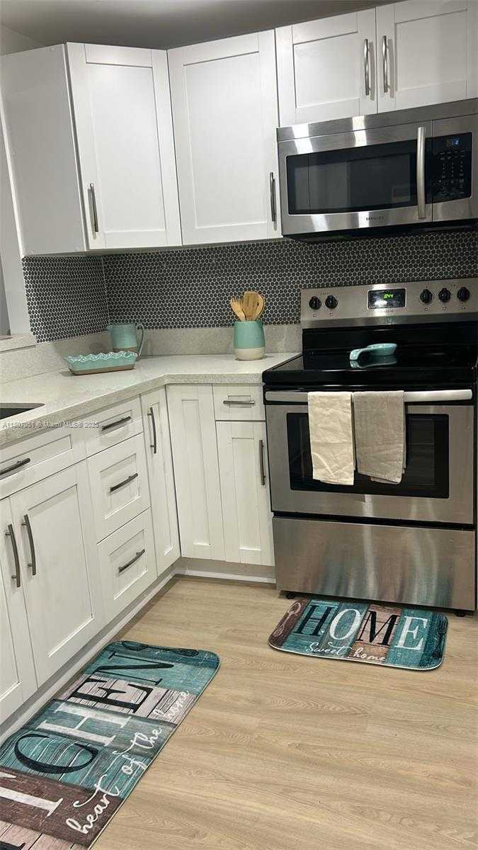 Small Image of 3725 NORTH EAST 169TH ST #400, North Miami Beach Number 11