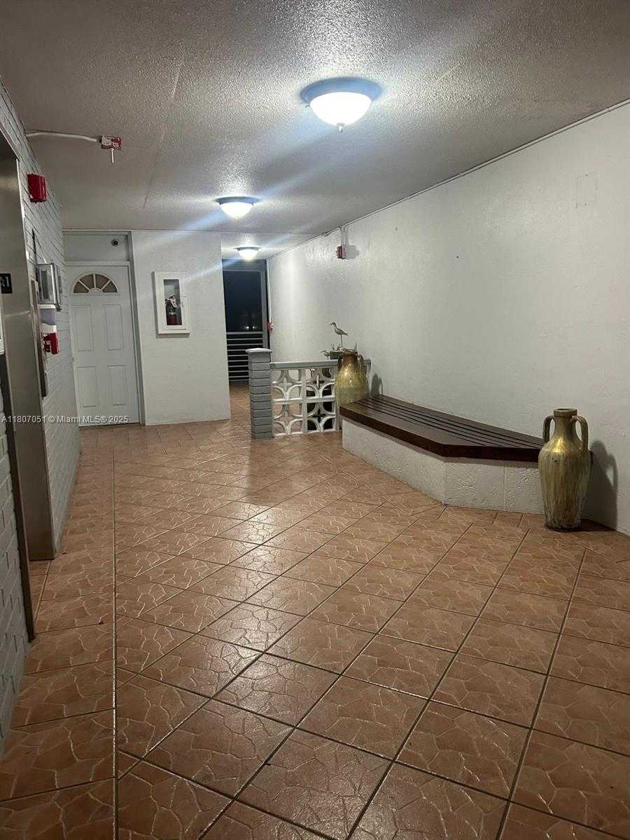Small Image of 3725 NORTH EAST 169TH ST #400, North Miami Beach Number 7