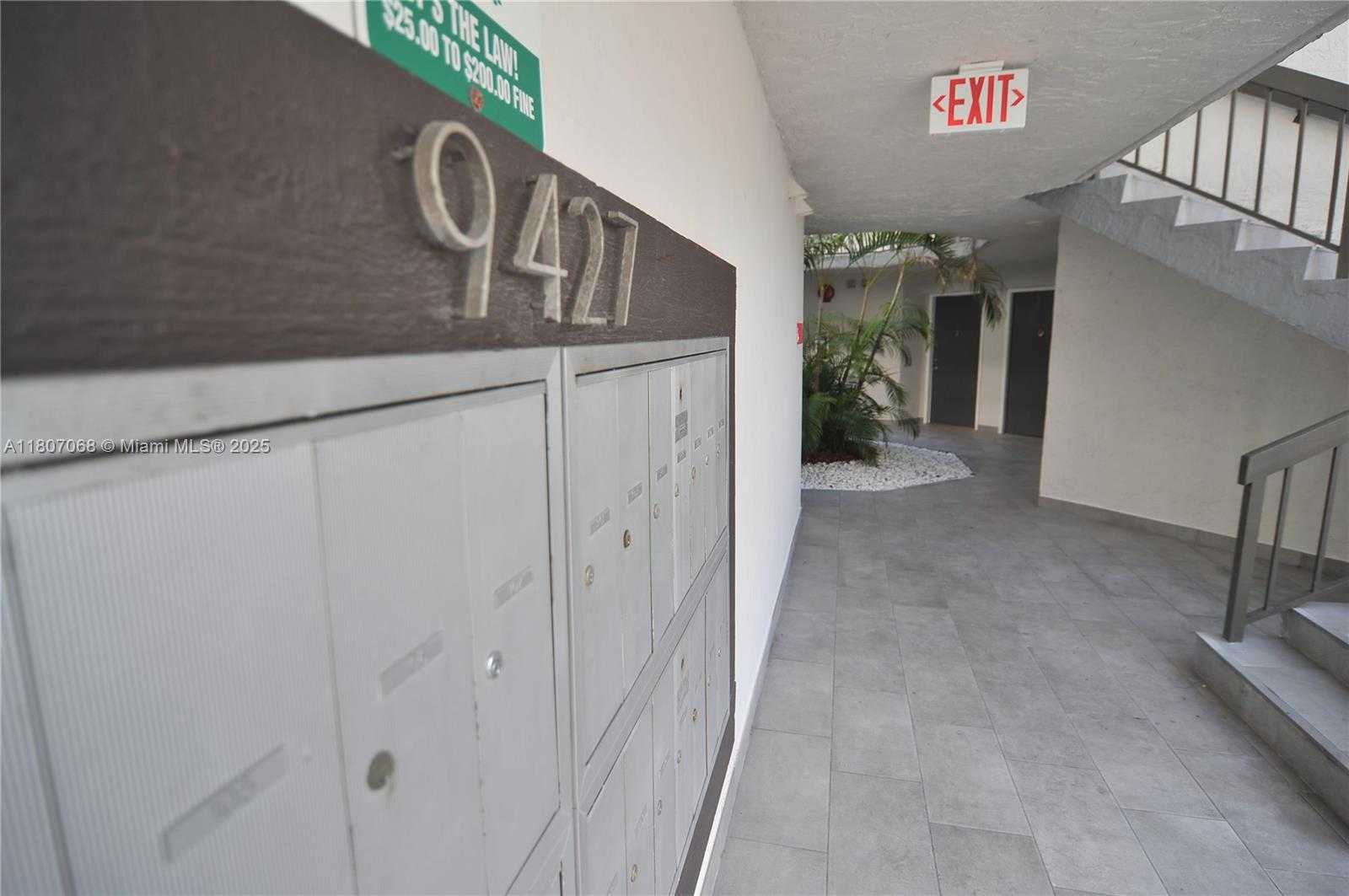 Small Image of 9427 FONTAINEBLEAU BLVD #213-34, Miami Number 28