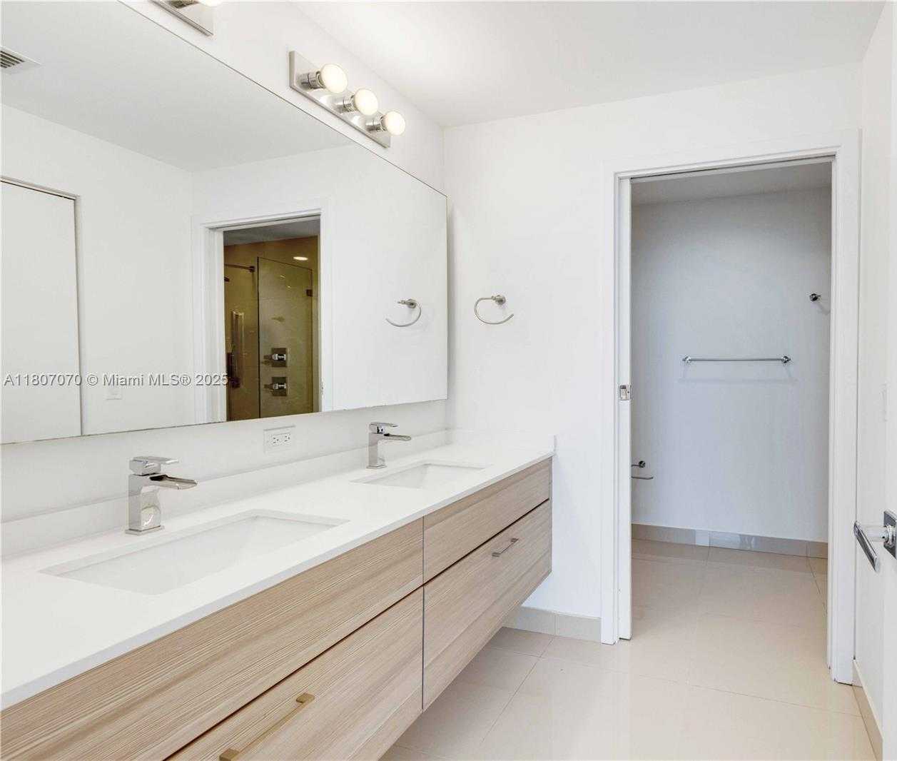 Small Image of 600 NORTH EAST 27TH ST #3102, Miami Number 16