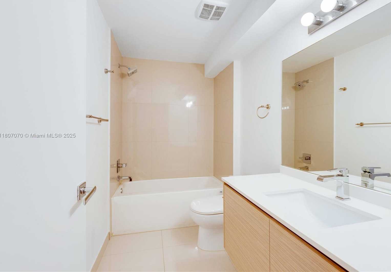 Small Image of 600 NORTH EAST 27TH ST #3102, Miami Number 21