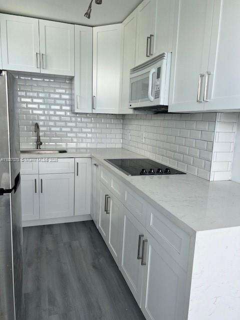 Small Image of 1250 WEST AVE #6W, Miami Beach Number 2