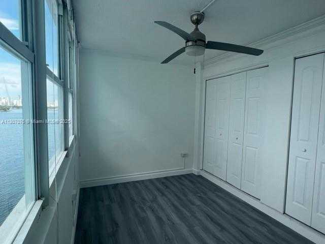 Small Image of 1250 WEST AVE #6W, Miami Beach Number 9