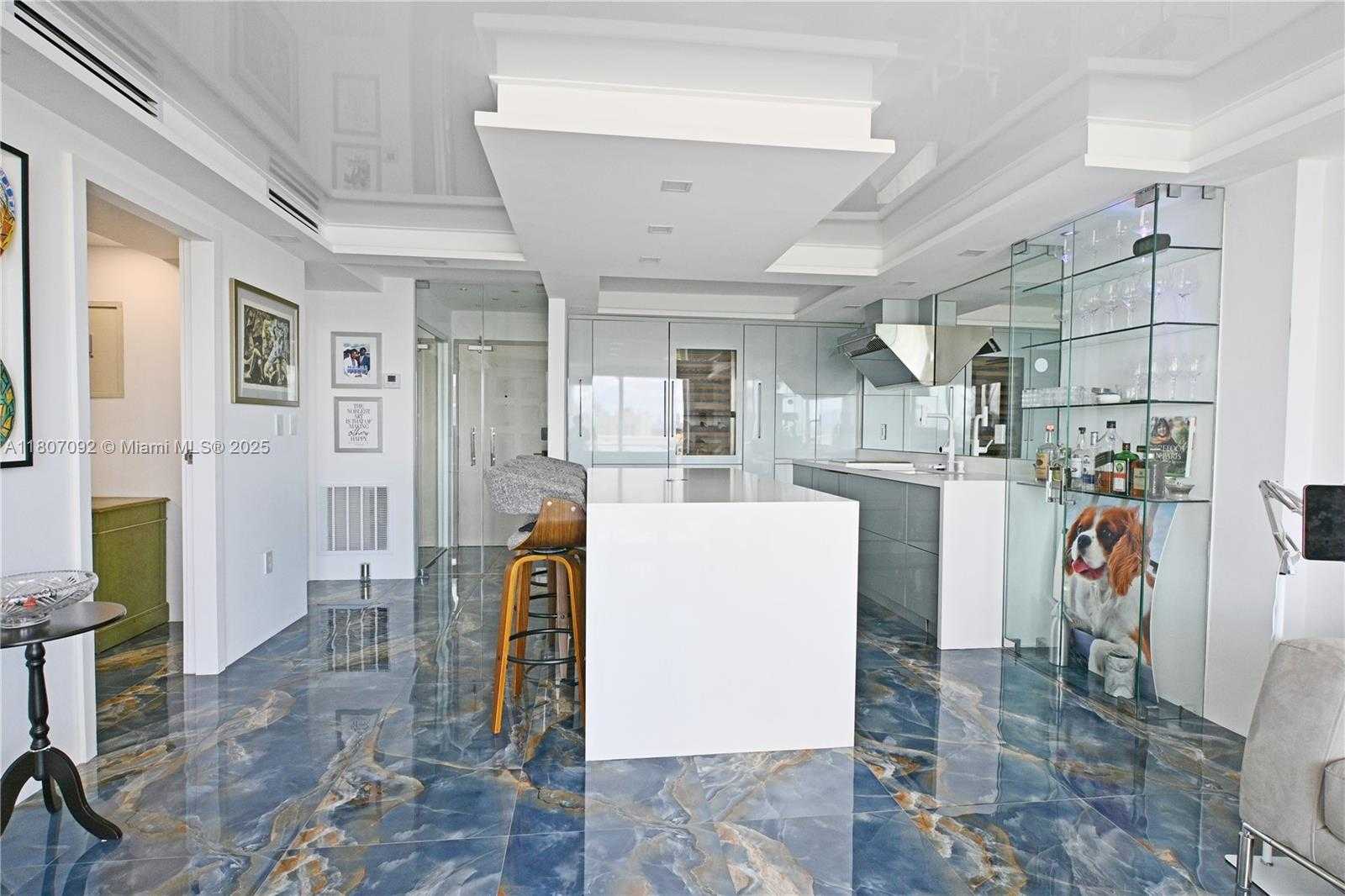 Small Image of 401 OCEAN DRIVE #1003, Miami Beach Number 2