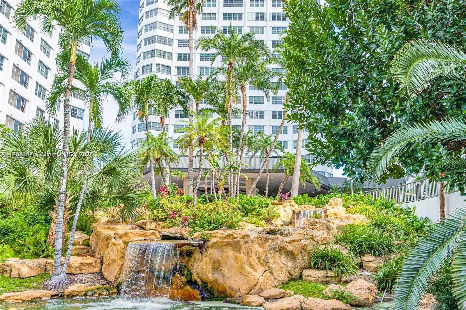 Small Image of 825 BRICKELL BAY DR #2050, Miami Number 18