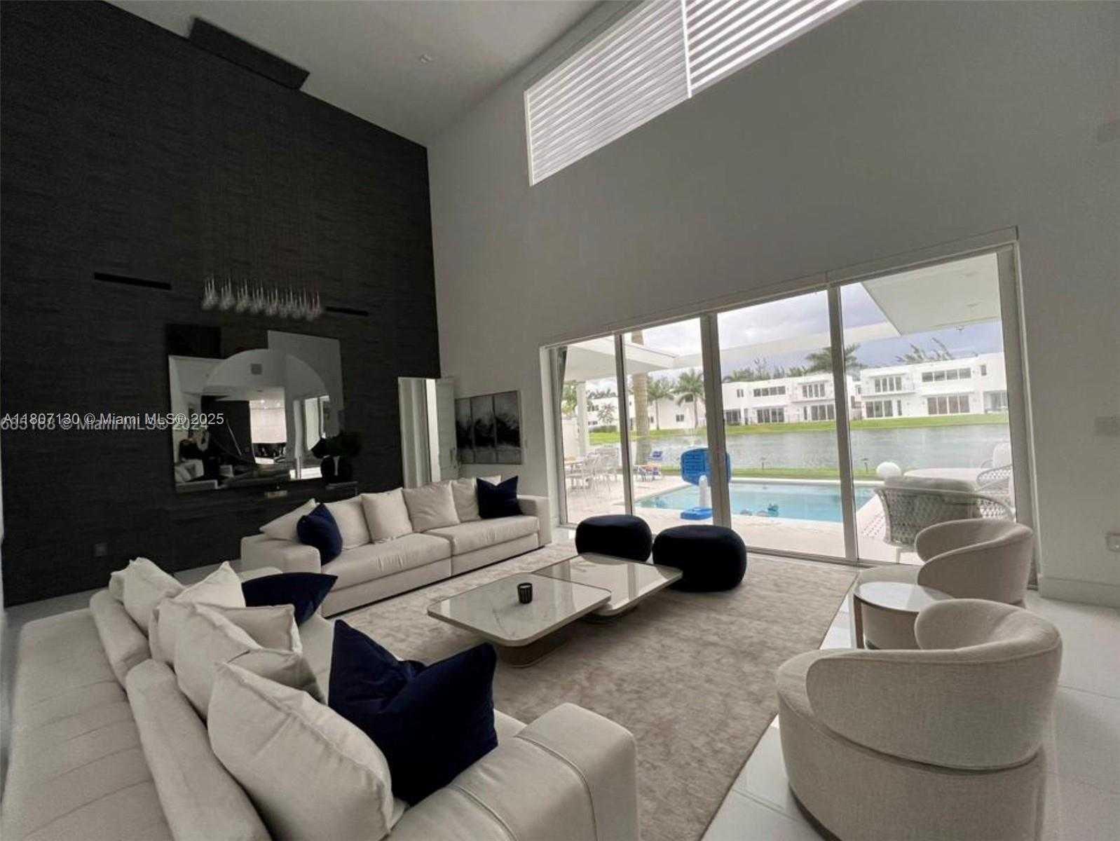Small Image of 10242 NORTH WEST 75TH TER, Doral Number 4